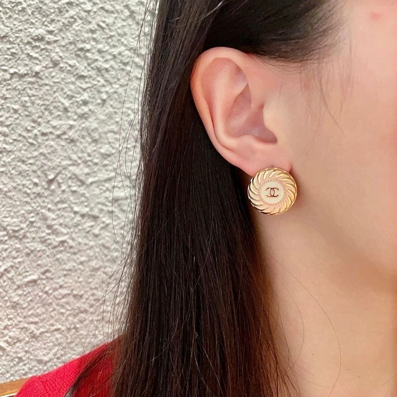 Chanel Earrings WrinkleFree 230554