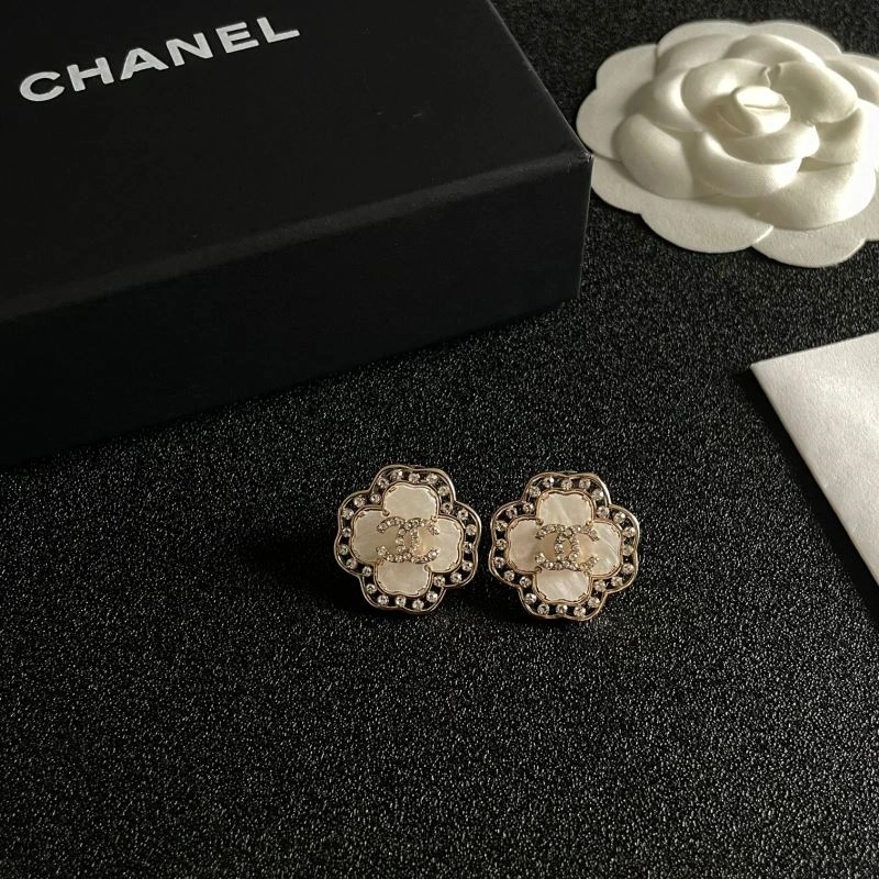 Affordable Chanel Earrings 230563