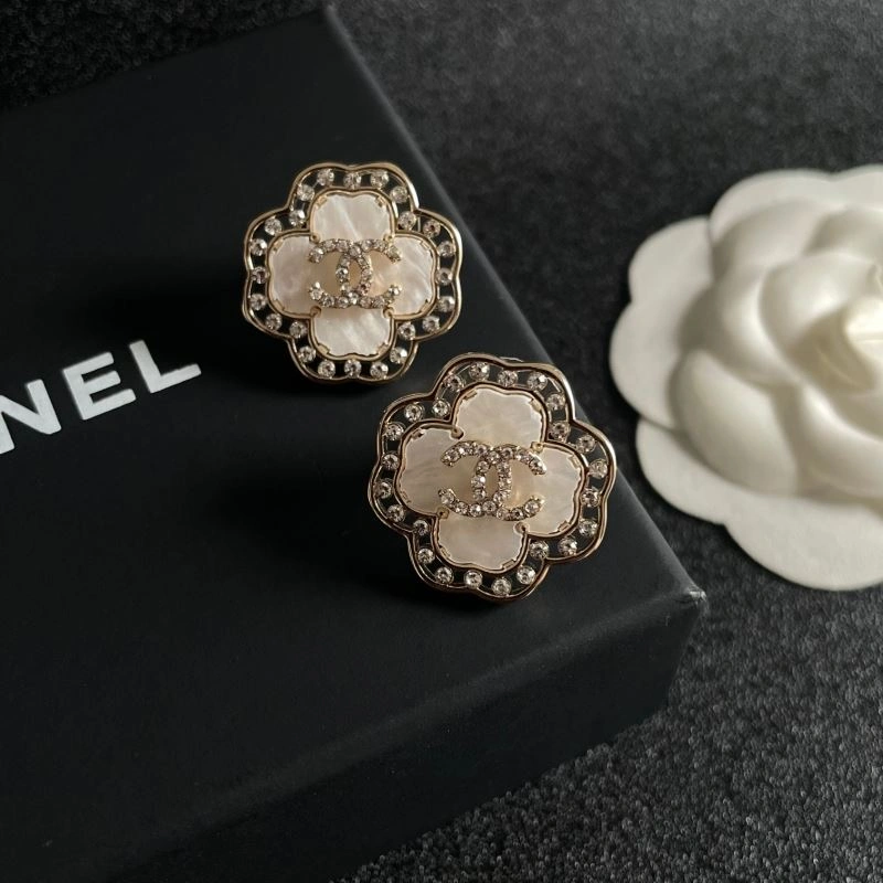 Affordable Chanel Earrings 230563