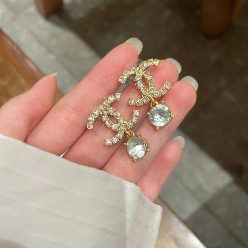 Chanel Earrings Sporty 230550