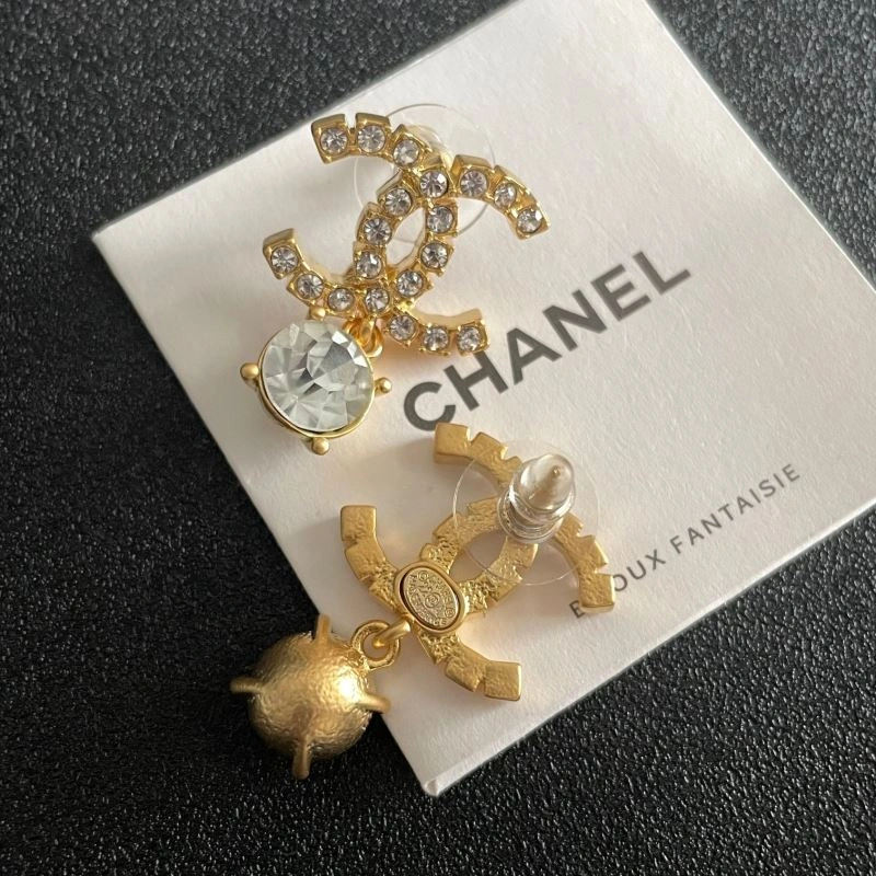Chanel Earrings Sporty 230550