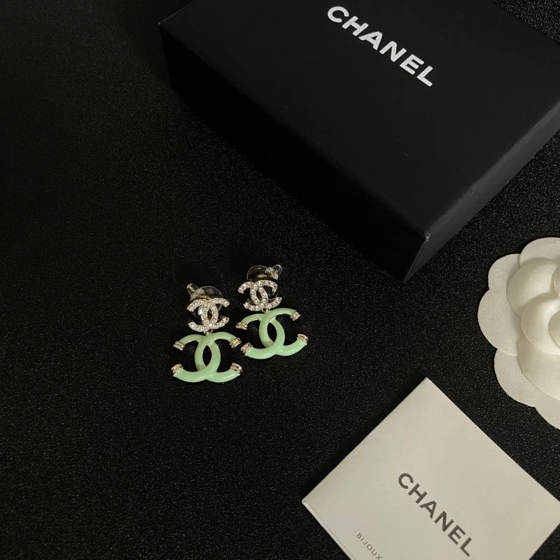 Chanel Earrings Sophisticated 230572
