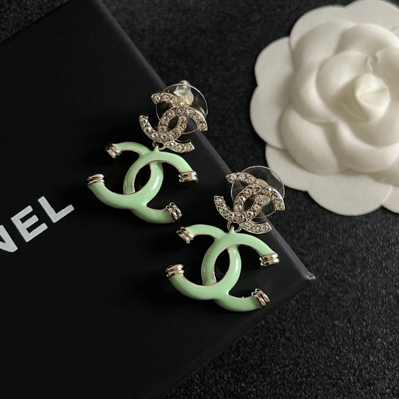 Chanel Earrings Sophisticated 230572