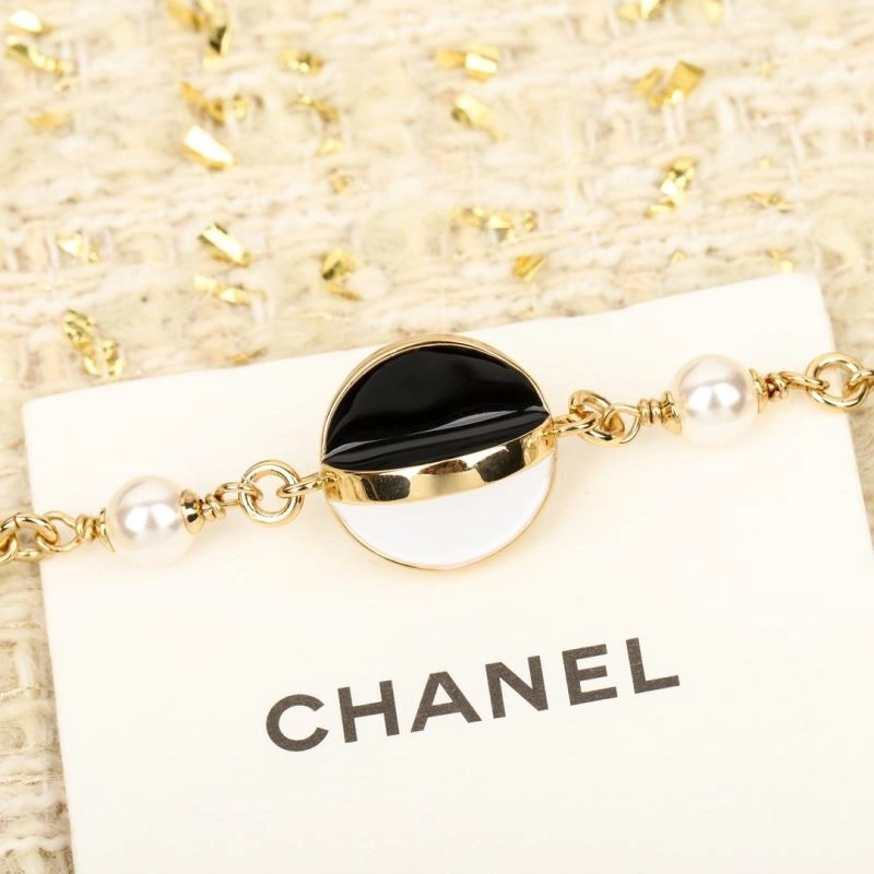 Packable Chanel Earrings 230596