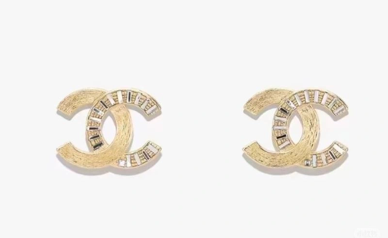 Tailored Chanel Earrings 230542