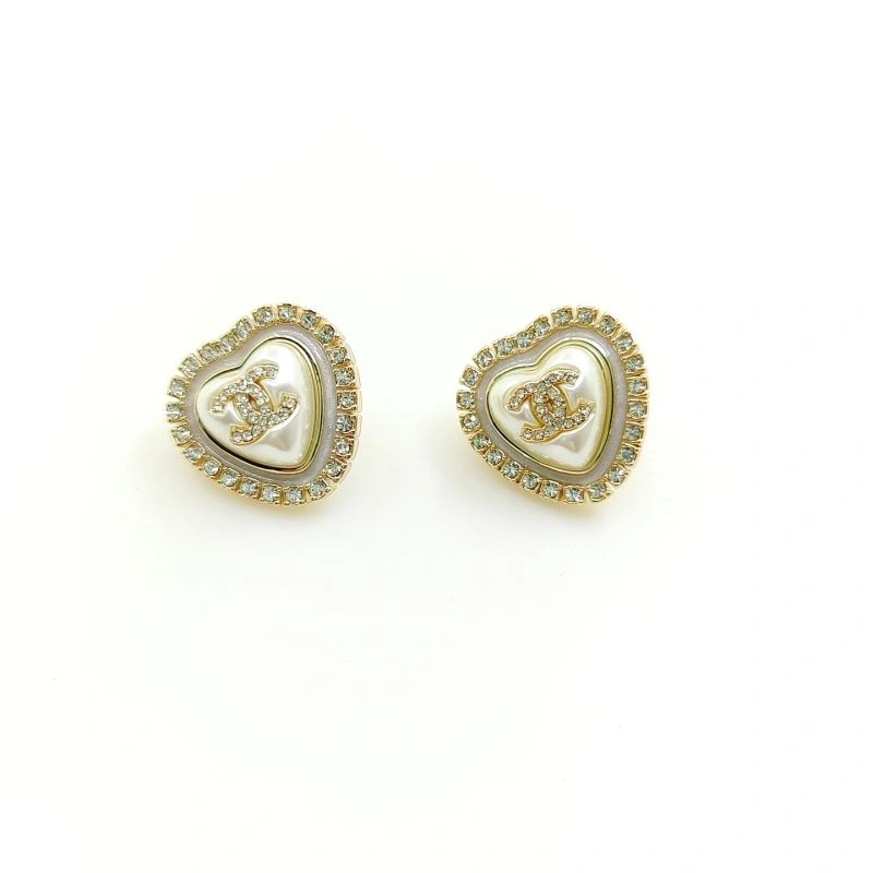 Chanel Earrings Durable 230570