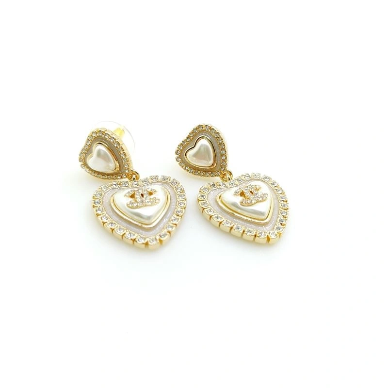 Lightweight Chanel Earrings 230536