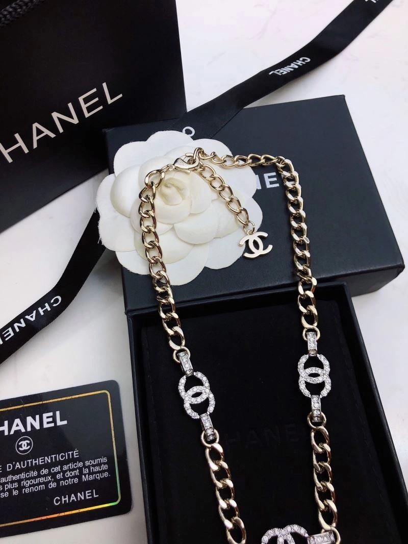 Chanel Earrings Breathable 230521