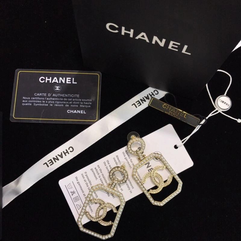 Chanel Earrings WellDesigned 230534