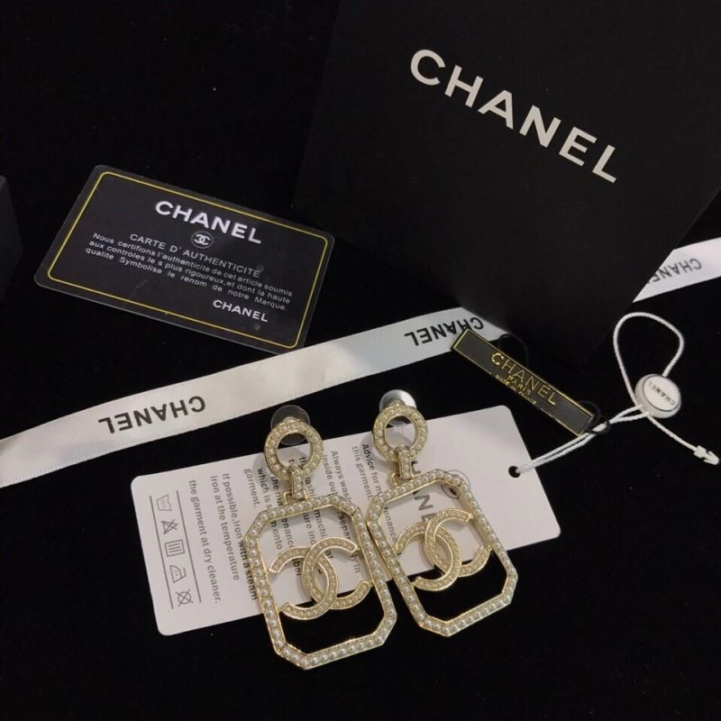 Chanel Earrings WellDesigned 230534