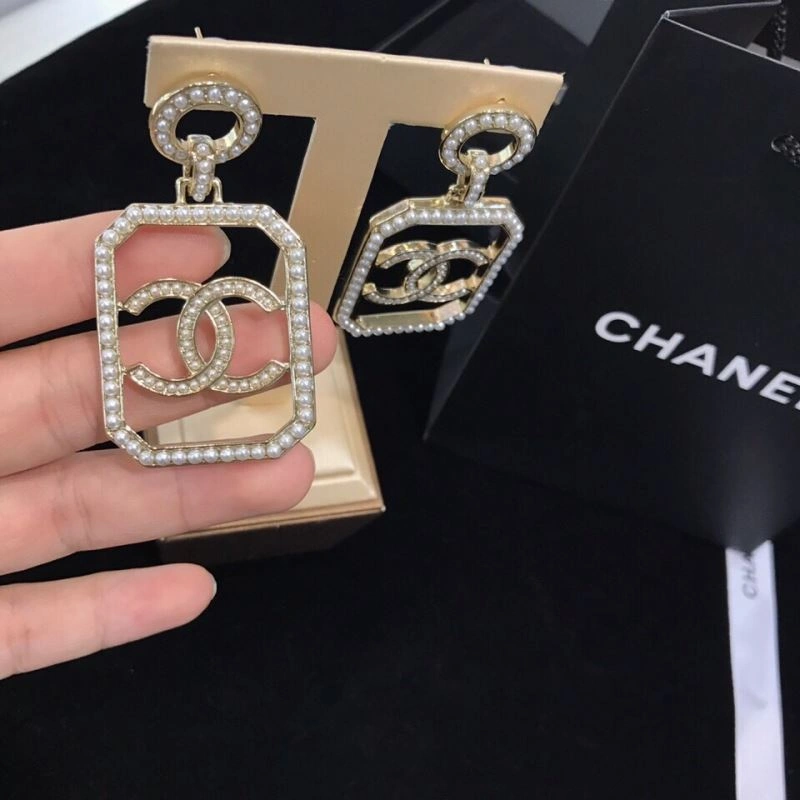 Chanel Earrings WellDesigned 230534