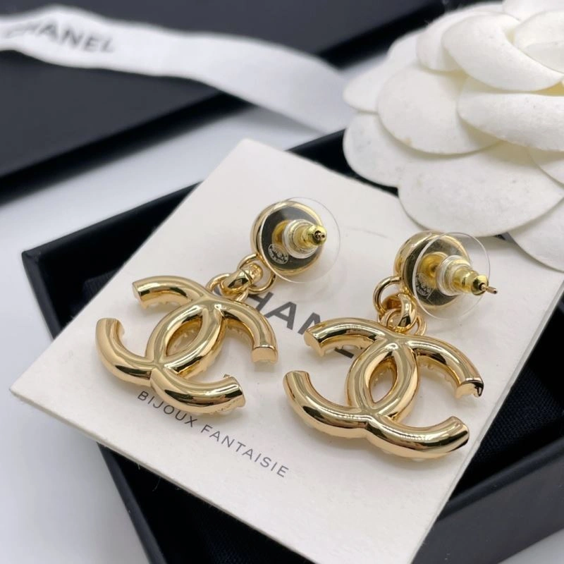 Chanel Earrings TimelessDesign 230576