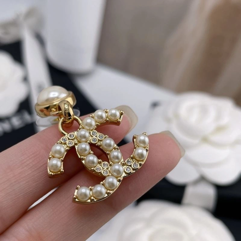 Chanel Earrings TimelessDesign 230576