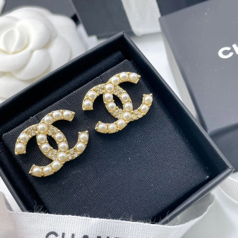 OdorResistant Chanel Earrings 230523