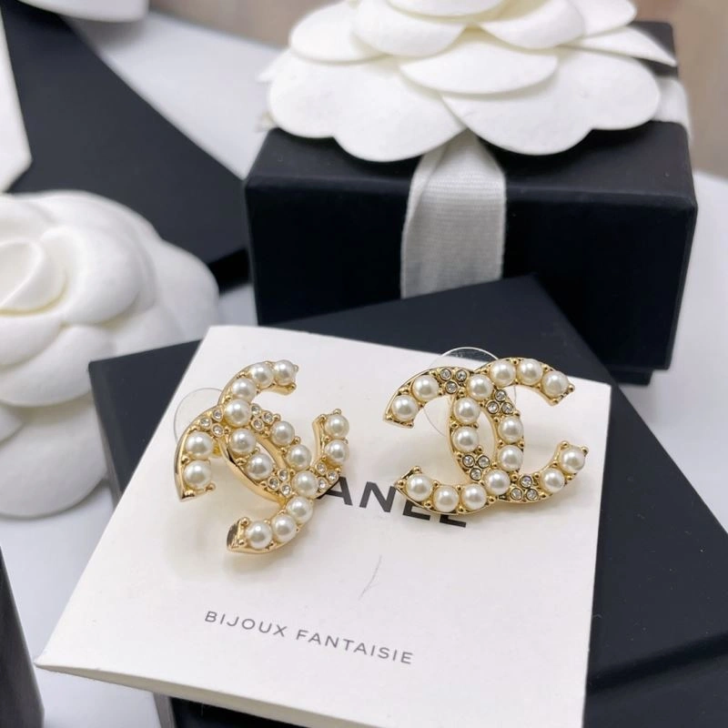 OdorResistant Chanel Earrings 230523