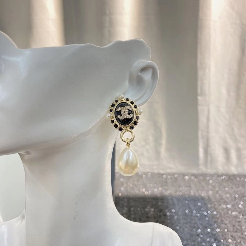 Chanel Earrings SportInspired 232302