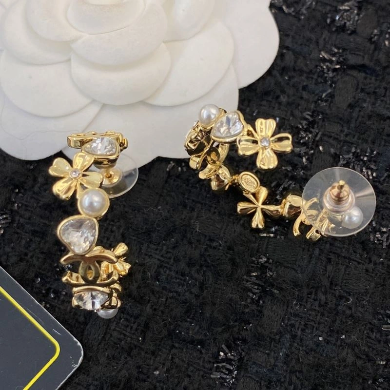 Chanel Earrings Chic 232355