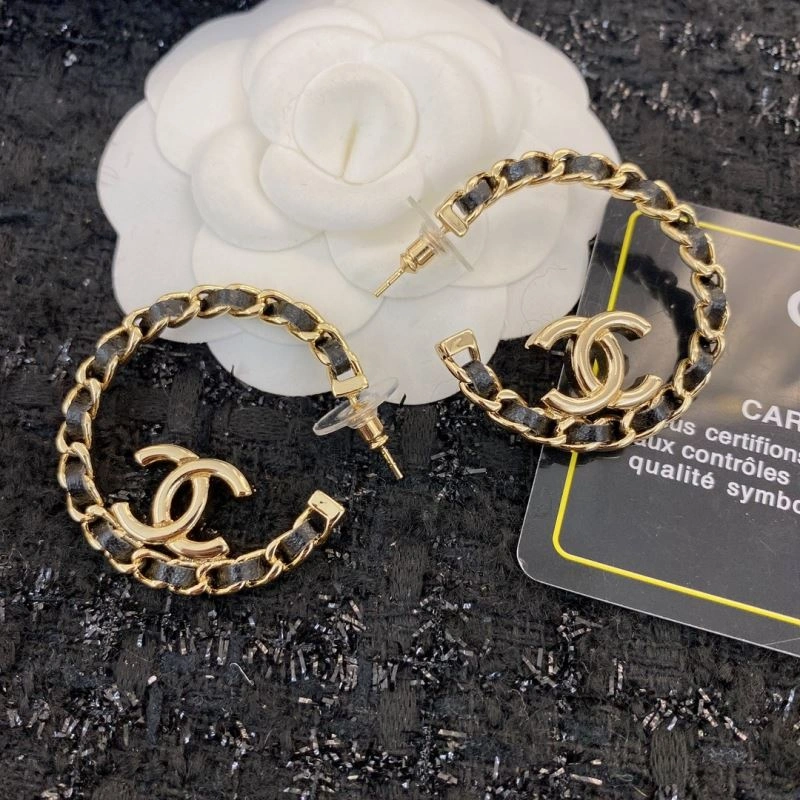 Chanel Earrings Comfortable 232299