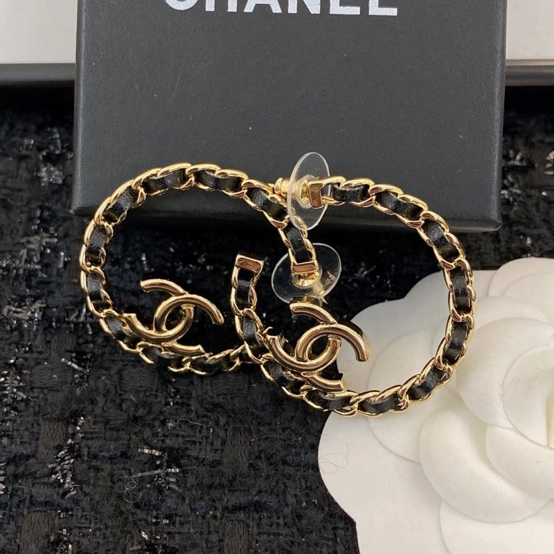 Chanel Earrings Comfortable 232299