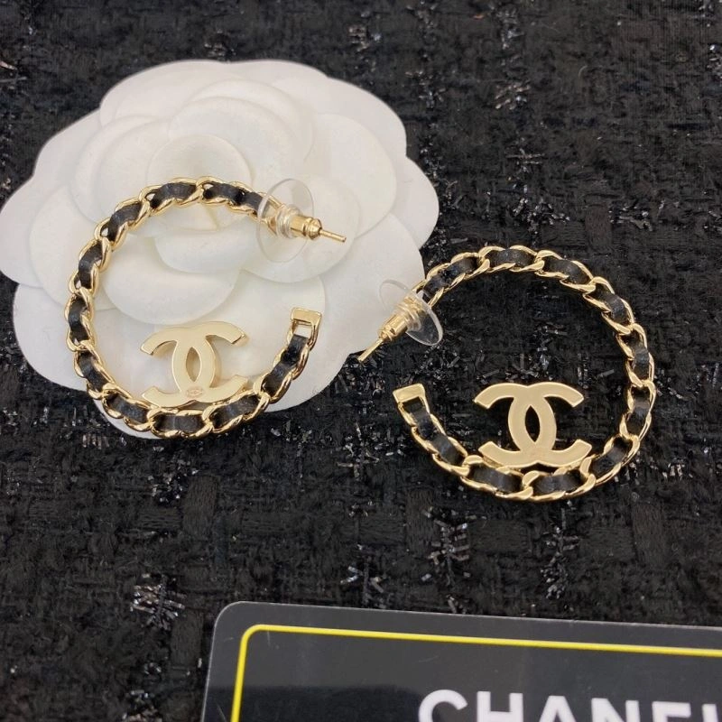 Chanel Earrings Comfortable 232299