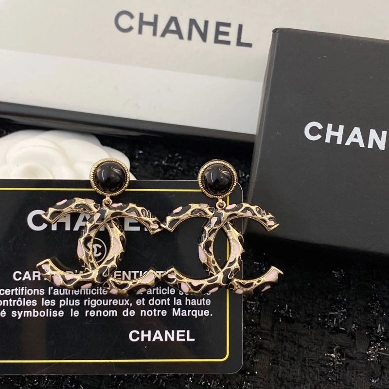 Fashionable Chanel Earrings 232304