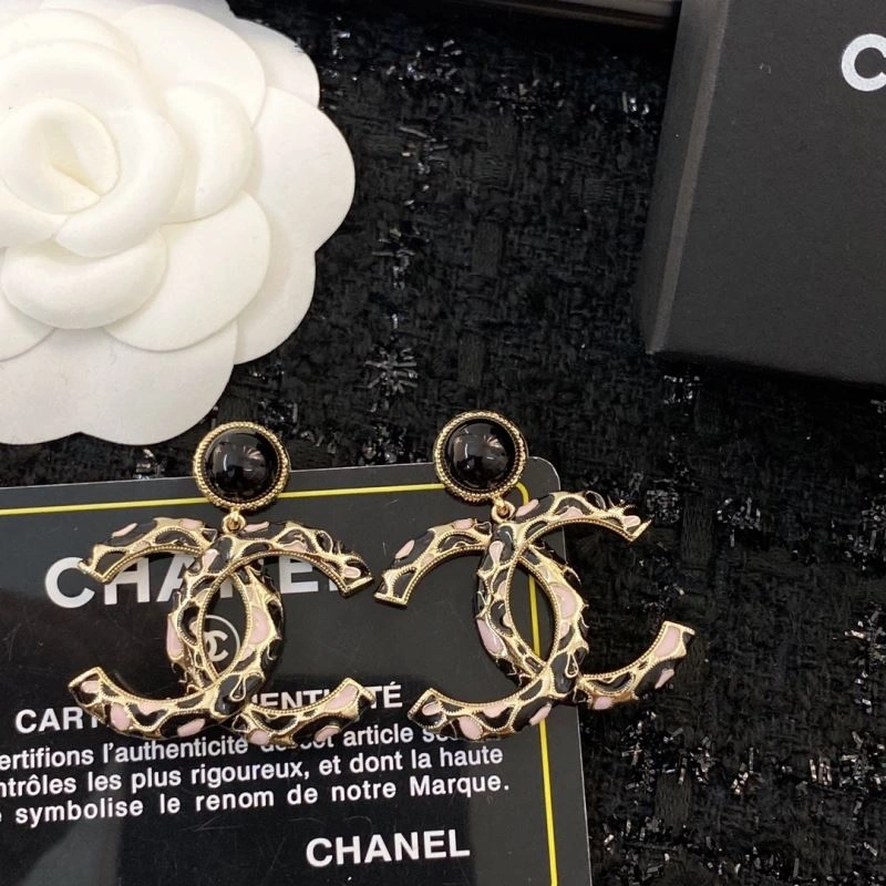Fashionable Chanel Earrings 232304