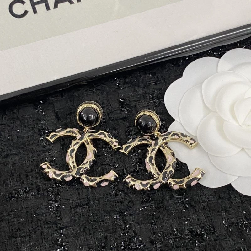 Fashionable Chanel Earrings 232304