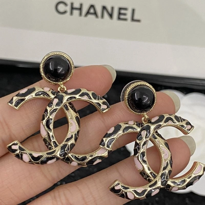 Fashionable Chanel Earrings 232304