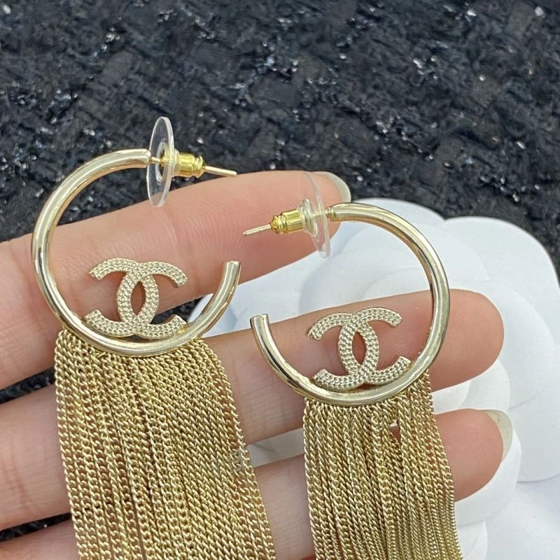 Chanel Earrings EyeCatching 232298