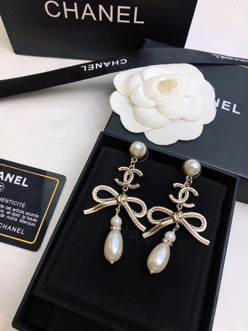 Chanel Earrings Effortless 232326