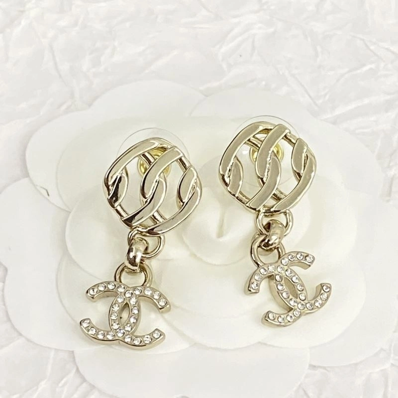 Chanel Earrings Vibrant 232291