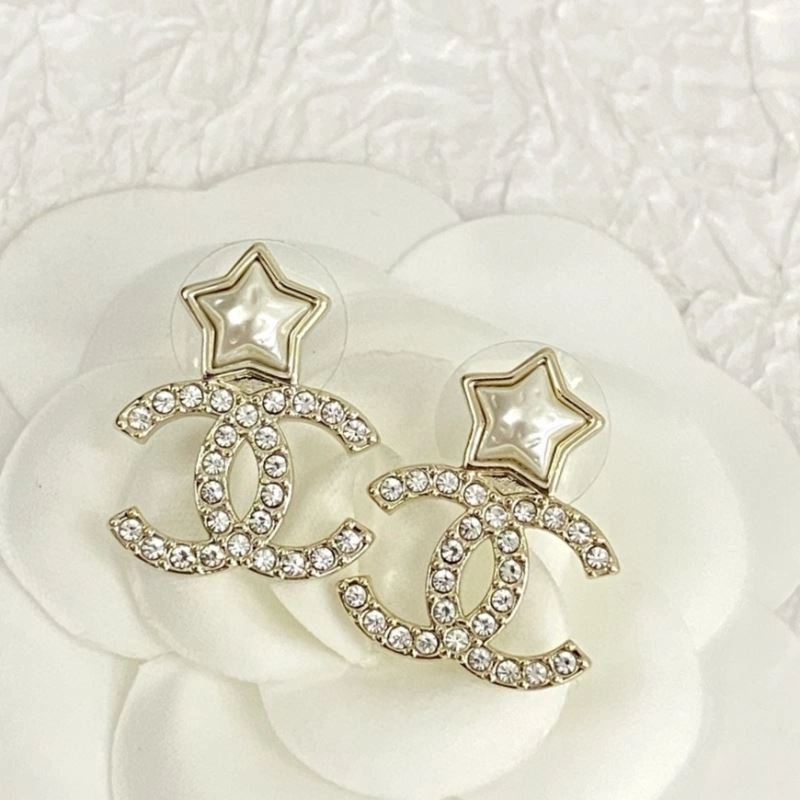 Versatile Chanel Earrings 232344