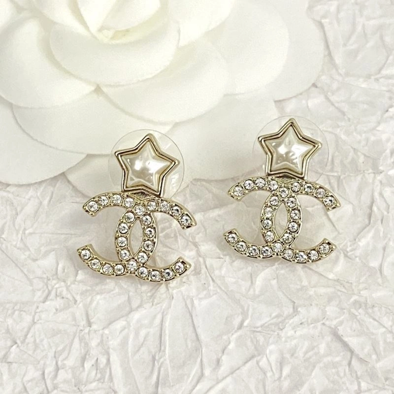 Versatile Chanel Earrings 232344