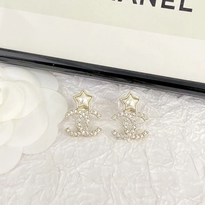 Versatile Chanel Earrings 232344