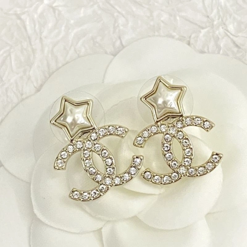 Versatile Chanel Earrings 232344