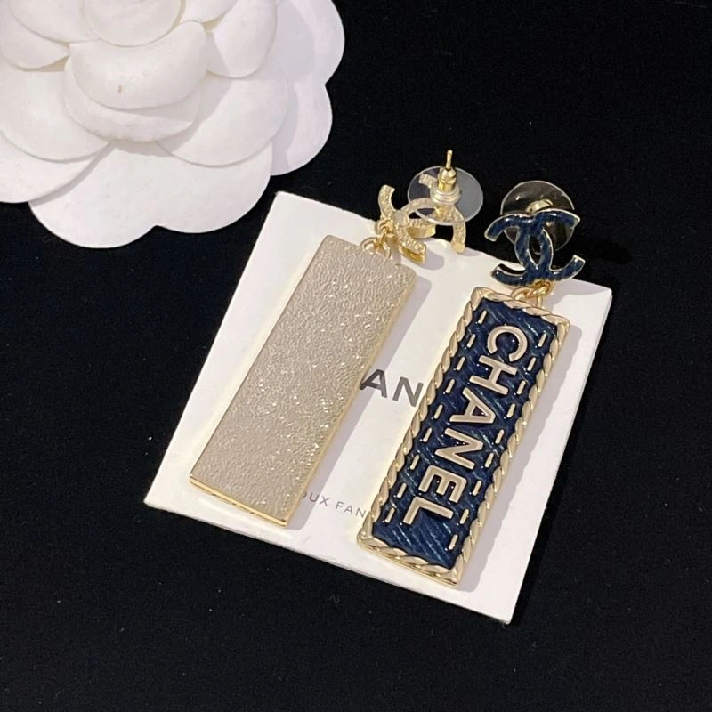 Chanel Earrings Efficient 232282