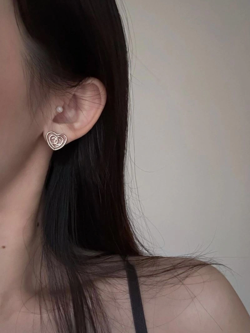 Chanel Earrings Sophisticated 232309