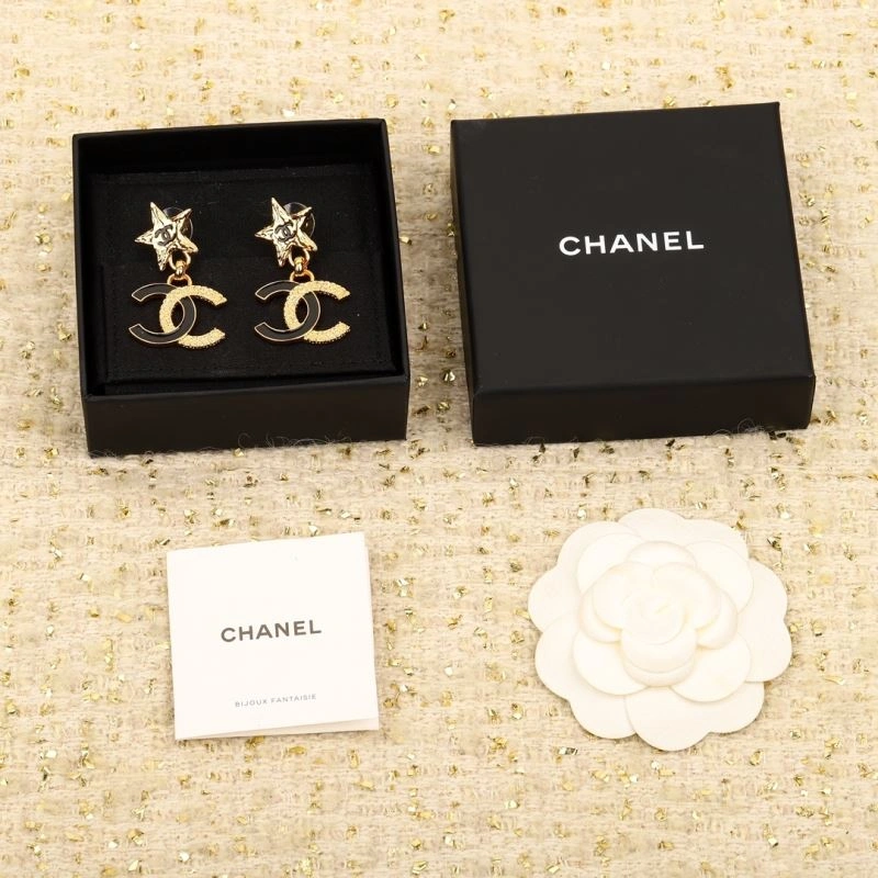 Chanel Earrings Minimalist 232325