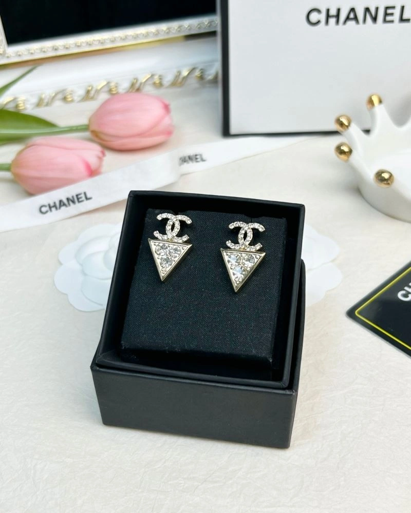 RelaxedFit Chanel Earrings 232329