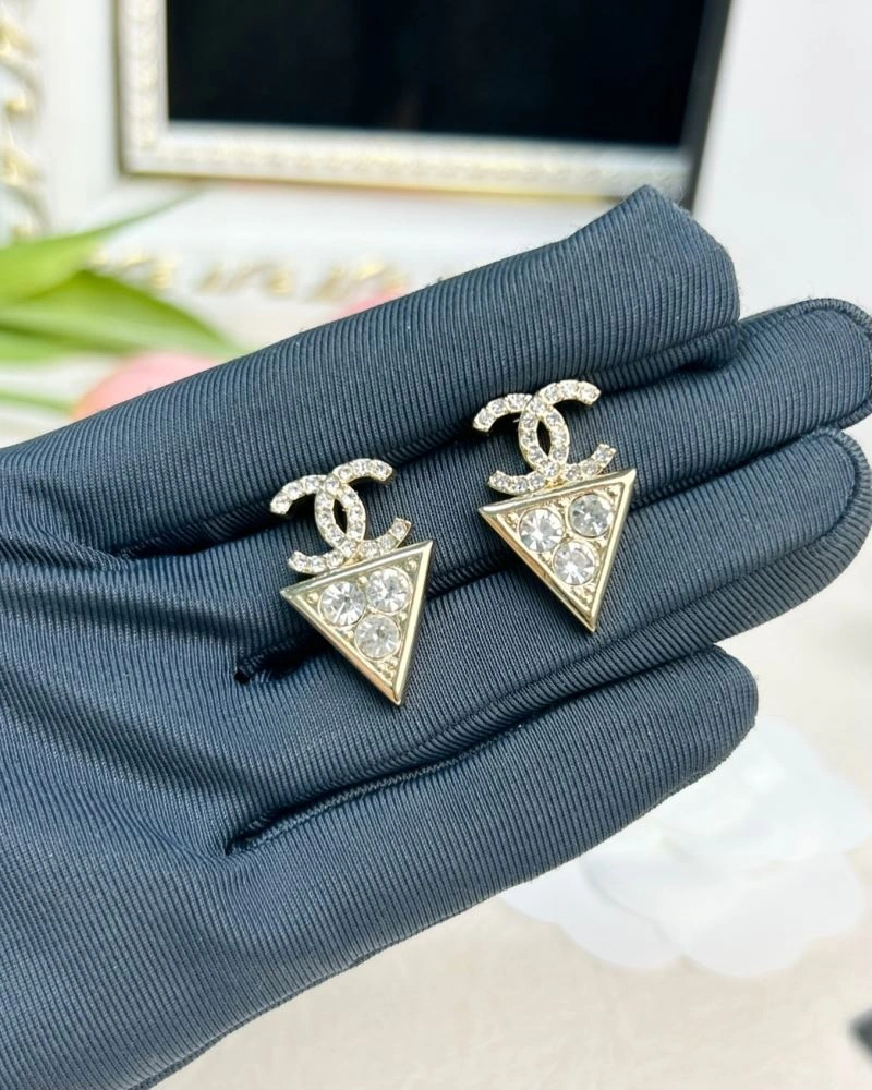 RelaxedFit Chanel Earrings 232329