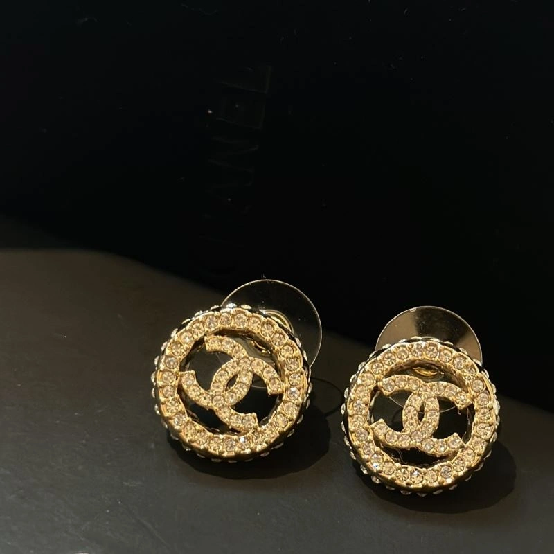 Chanel Earrings MoistureWicking 232277