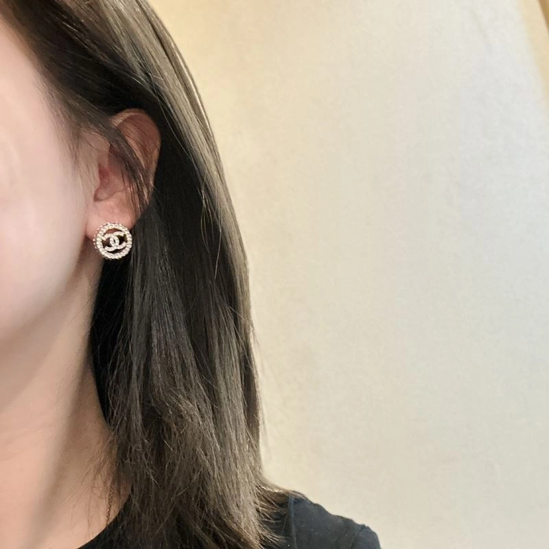 Chanel Earrings MoistureWicking 232277