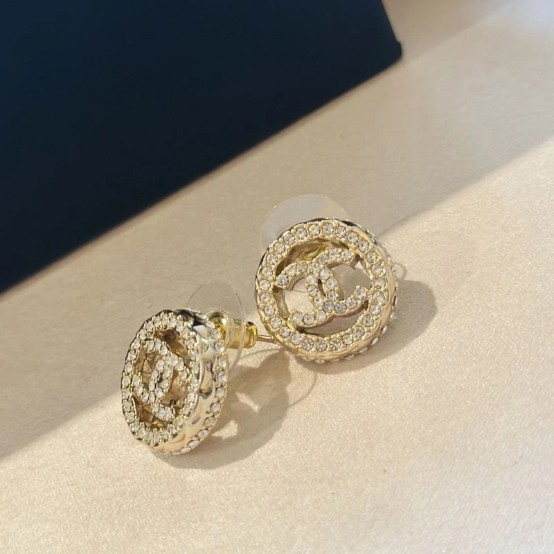 Chanel Earrings MoistureWicking 232277