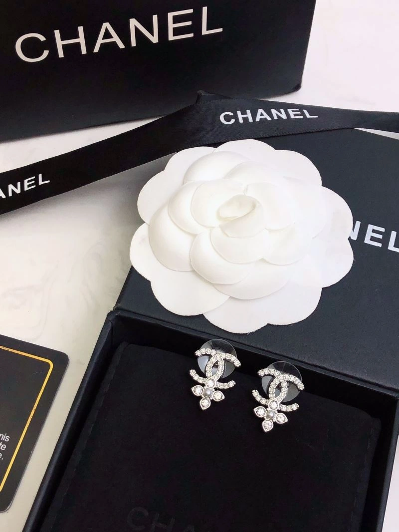 Unisex Chanel Earrings 232273