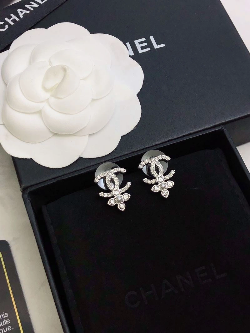 Unisex Chanel Earrings 232273