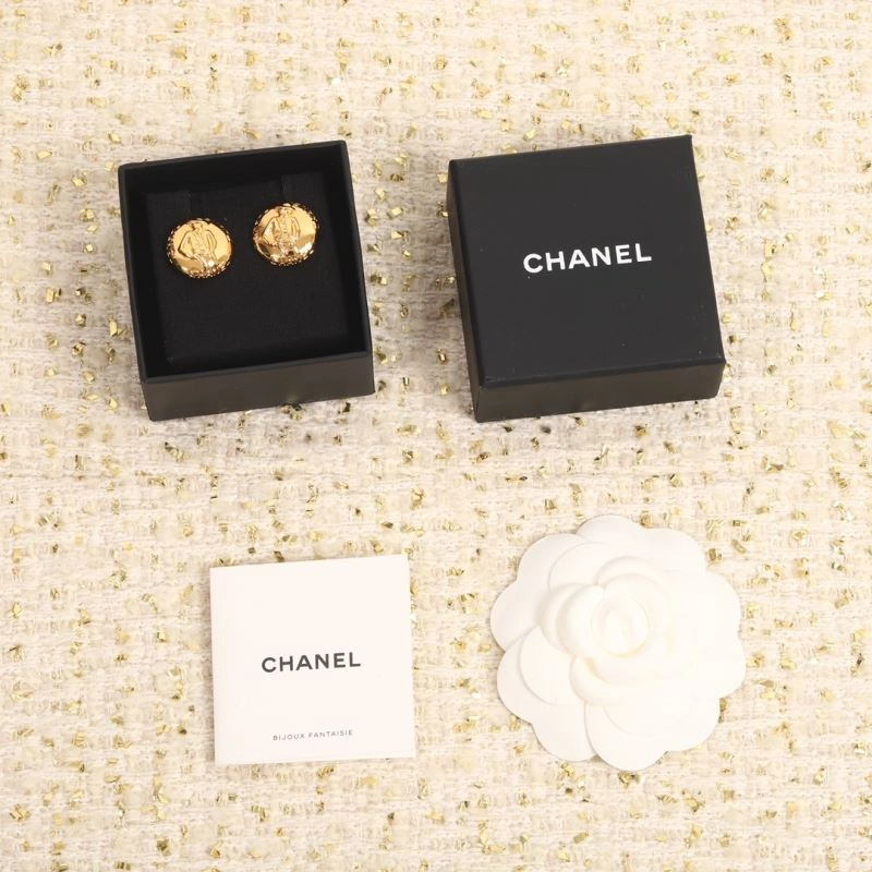 Unisex Chanel Earrings 232334