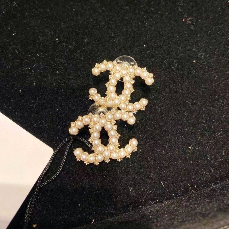 WellDesigned Chanel Earrings 232265