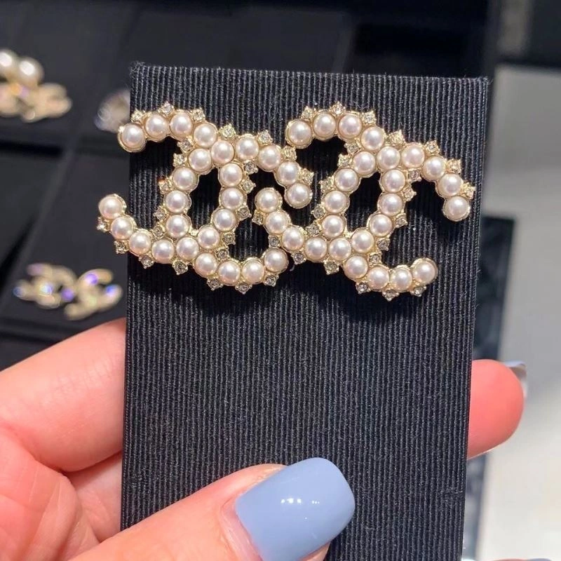 WellDesigned Chanel Earrings 232265