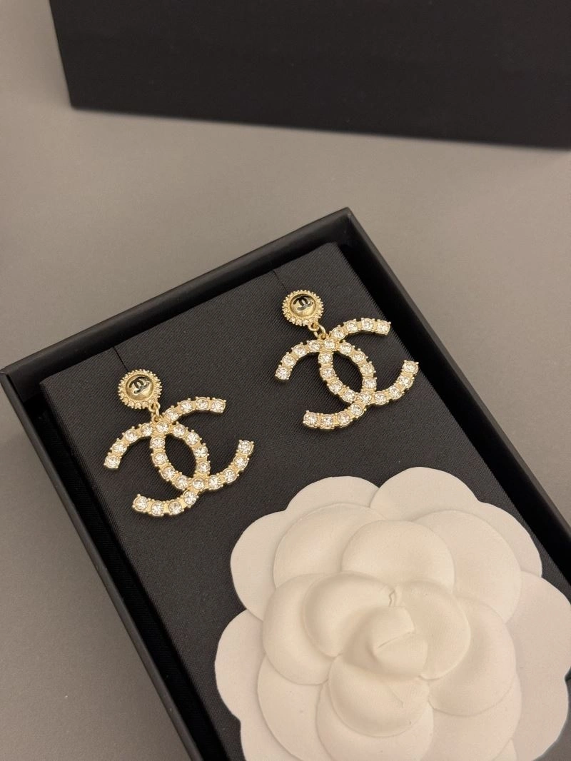 Compact Chanel Earrings 232408