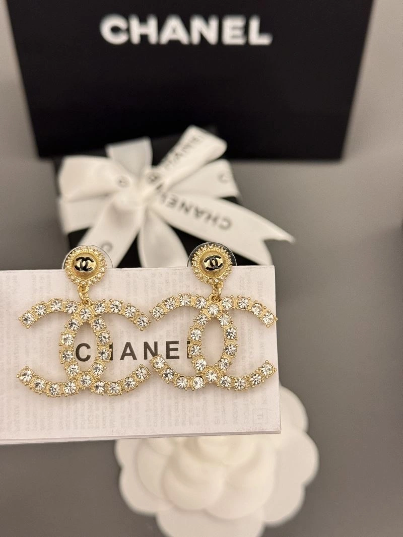 Compact Chanel Earrings 232408